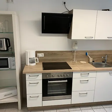 Apartman Ella *